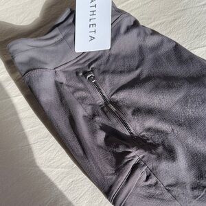 NWT Athleta Women's Taupe/Brown/Purple Jogger Ankle Travel Pants, Sz 6